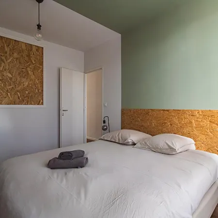 Aux Clefs Des Sacres - La Terrasse De La Cathedrale Appartement Reims